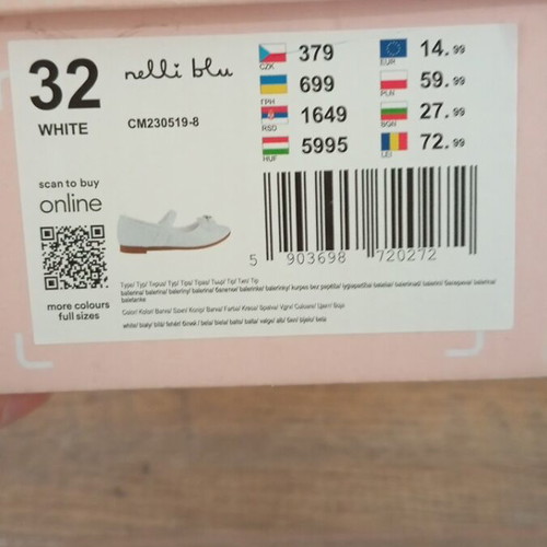 Nelli Blu white patent ballerina shoes size 32
