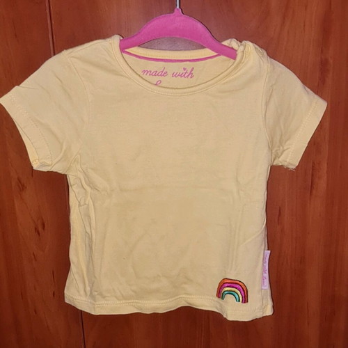 Baby tshirts like new, pack of 4 pieces