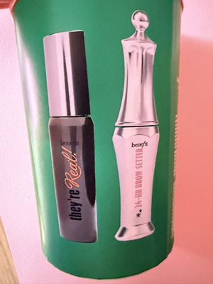 Benefit mini mascara και brow gel duo καινούργιο