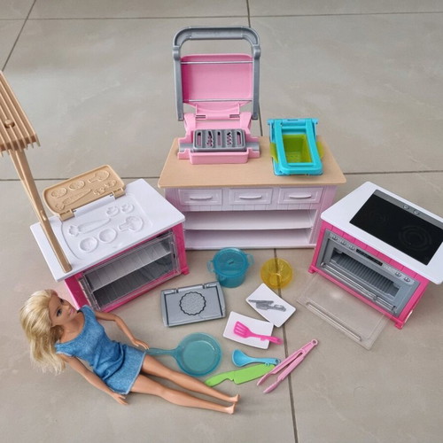 Barbie kitchen like new with doll