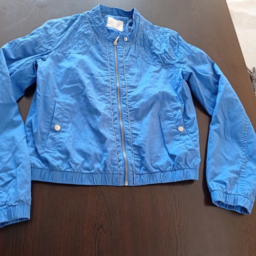 Bershka jacket like new, size large, blue