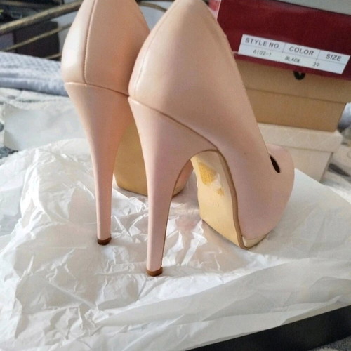 Jflowers pink Barbie high heels used, size 36