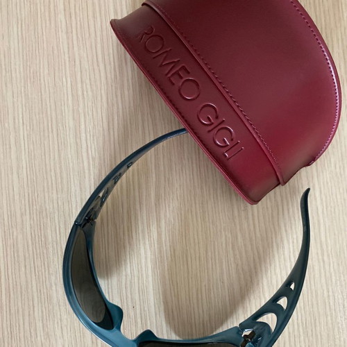 Romeo Gigli sunglasses with petrol acetate frame new, unused