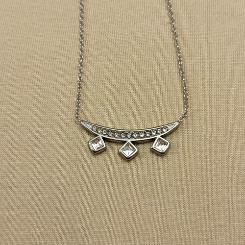 Stainless steel necklace, silver color