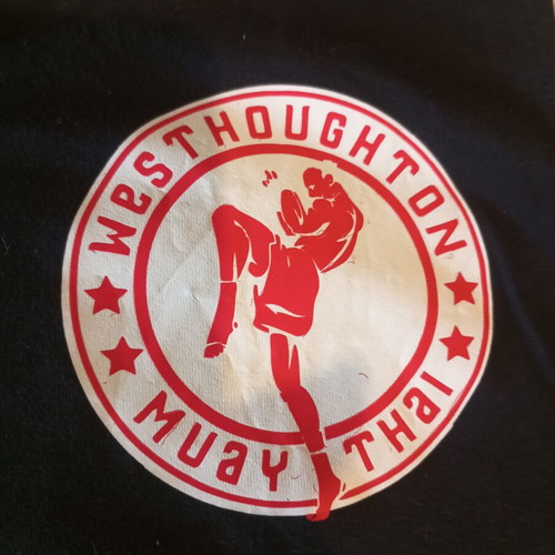 Muay Thai tank top with vintage print, black and red
