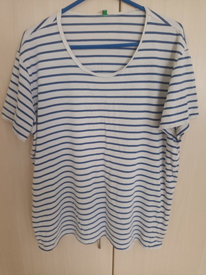 Benetton ναυτικό ριγέ T-shirt μέγεθος L σαν καινούργιο, άσπρο και μπλε