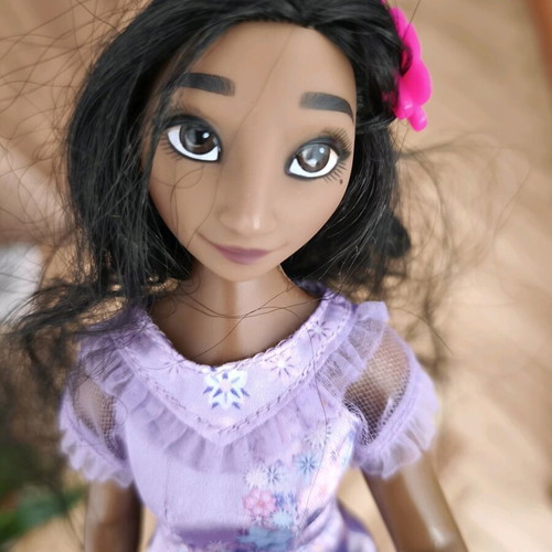 Isabella Madrigal doll from Disney Encanto used