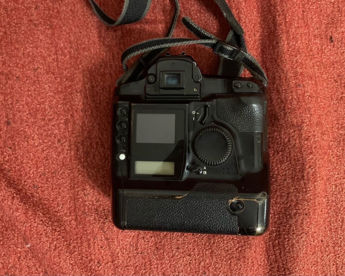 Kodak Professional DCS 520 (Canon… - € 300,00 - Vendora.cy