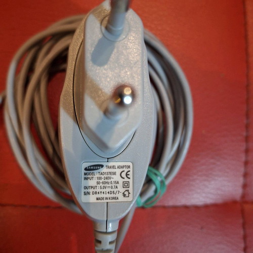 Samsung charger TAD137ESE used, genuine functional