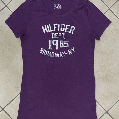 Tommy Hilfiger Women T-Shirt purple, like new, size S