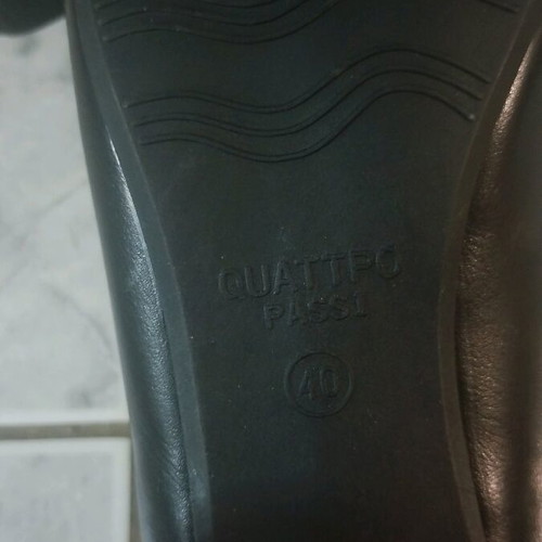 Quattro Passi women's anatomical pumps like new, size 40, black