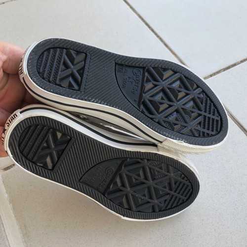 Converse gray shoes new, size 29-30