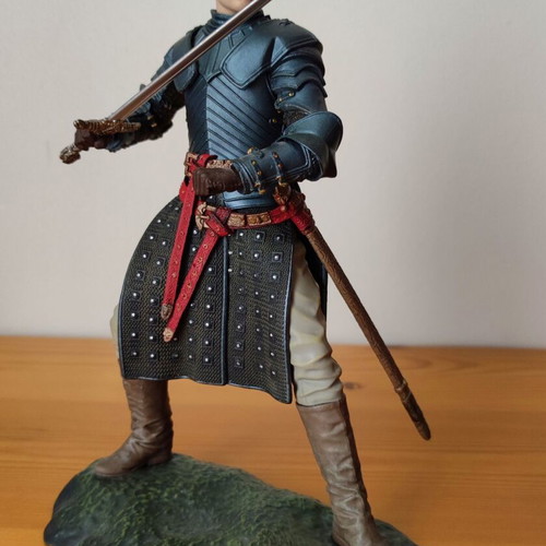 Game of Thrones Brienne of Tarth collectible figure 2015 new