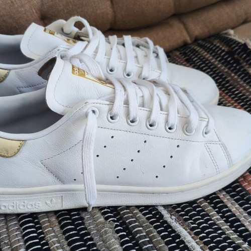 Adidas Stan Smith sneakers like new, size 41.5, white and gold