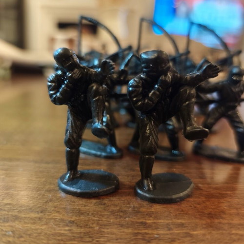 Vintage Solpa Ninja Military Figures set of 24 used, 80s
