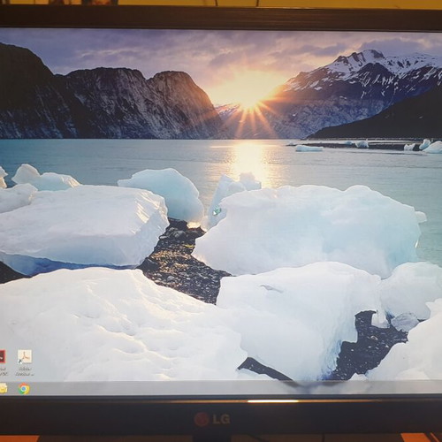 LG 22M35A 22" LED Monitor like new, 1920x1080 Full HD