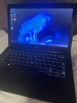 Dell Latitude 7290 laptop used, Intel Core i5, 16GB RAM, 256GB SSD