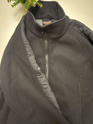 Dickies pullover jacket, size S US / M EU