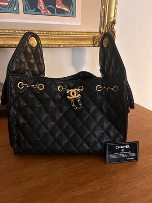 Chanel Caviar τσάντα ώμου καινούργια, μαύρη