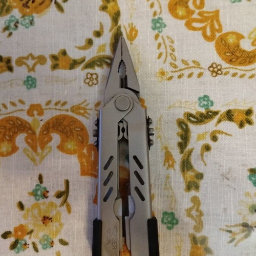 Gerber Multi-Plier MP400 Compact Sport multitool