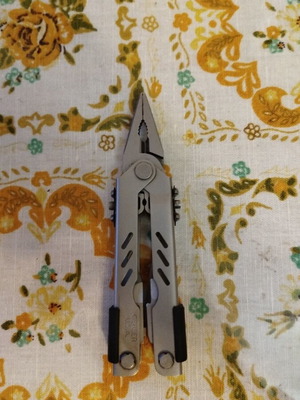 Gerber Multi-Plier MP400 Compact Sport multitool