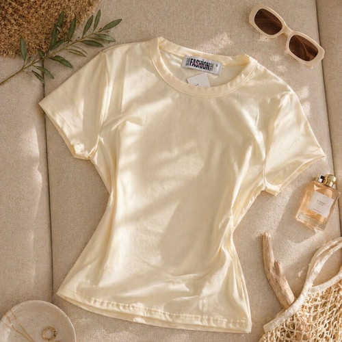 Basic T-shirt in beige, new, size S