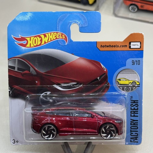 Hot Wheels Tesla Model X 2017 Red Metalflake Factory Fresh 9/10