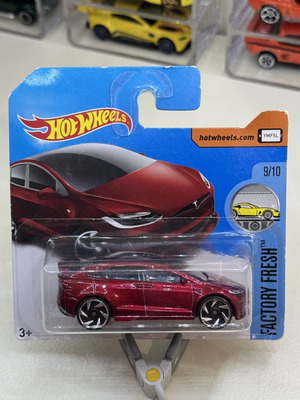 Hot Wheels Tesla Model X 2017 Red Metalflake Factory Fresh 9/10