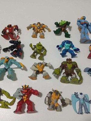 Gormiti figures like new, set of 18