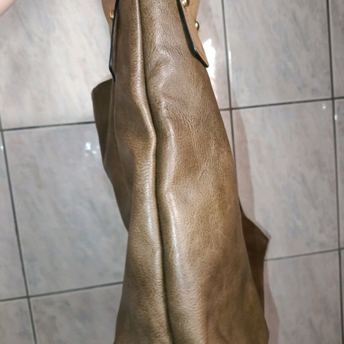 Brown shoulder bag like new made of eco leather