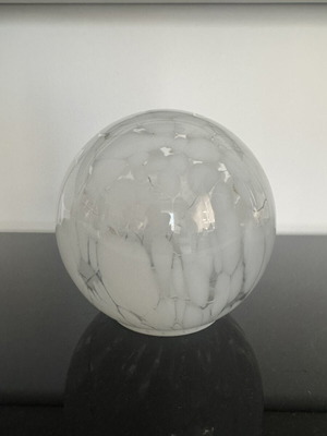 SINSAY modern table lamp with batteries