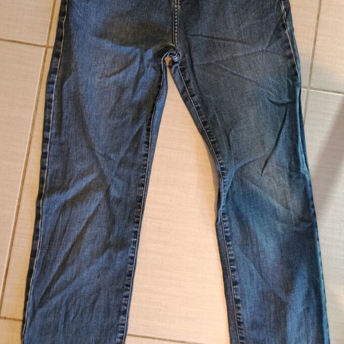Navy & Green men's jeans used, pack of 3, blue shades, size M