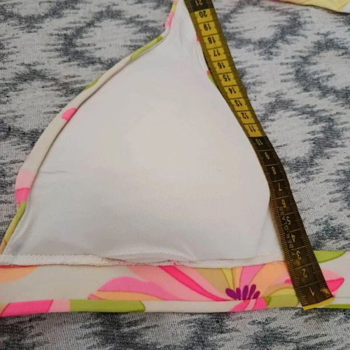 Swimwear top used, multicolor