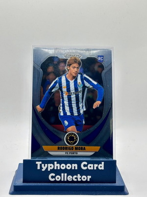 Картичка 2025 Panini Prizm FIFA Club World Cup Rodrigo Mora #98 RC Porto като нова