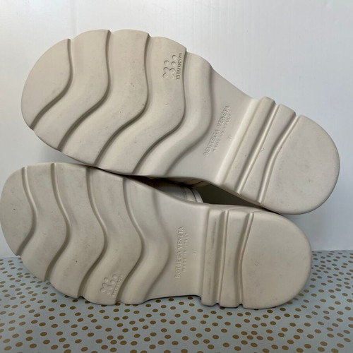 Bottega Veneta Flash Buckle sandals used, size 37, beige