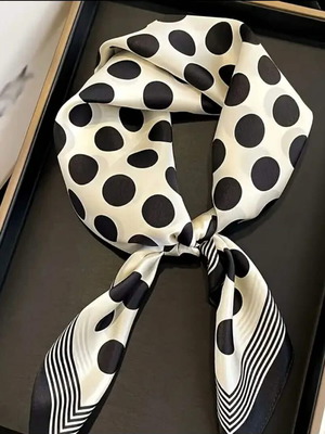 Women's scarves new, size 70×70, black and white