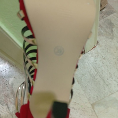 Heels size 39 new, red and gold