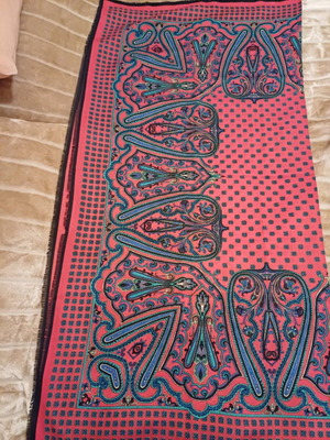 Printed scarf new, multicolored 1.20×1.20