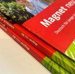 Magnet neu A1 German language books used, pack