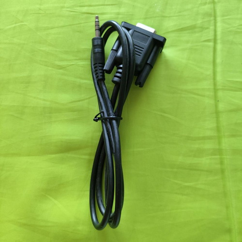 Mini Jack to VGA connection cable new for audio and video
