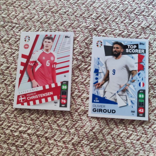 Euro 2024 cards like new, pack of 2