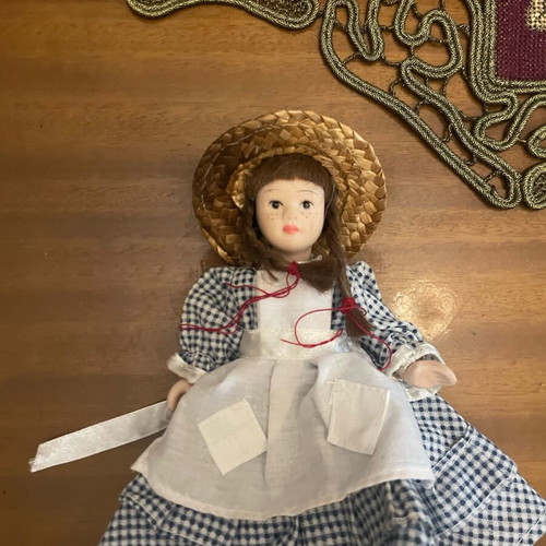 Porcelain doll like new