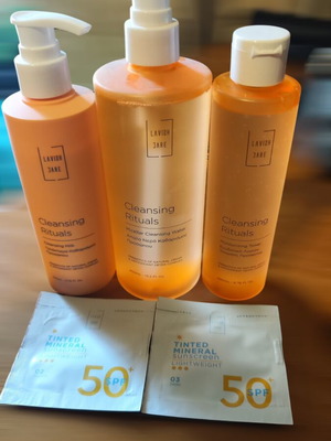 Lavish complete facial cleansing set new