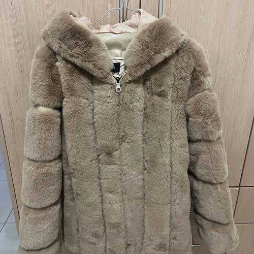 Fur coat, beige, size S / 36 / 8