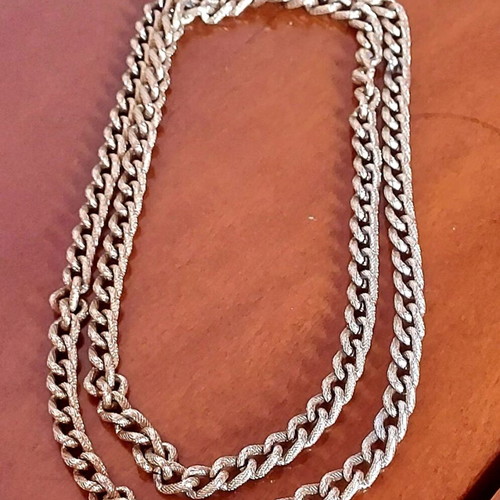 Cuban Link Necklace like new, layered gold and silver chain
