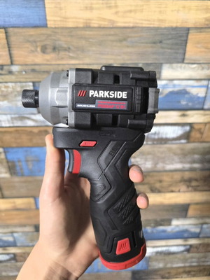 Ακουμολατορέν Βίντοβερετ Parkside Performance 170Nm 12V με 2 μπαταρίες καινούριο