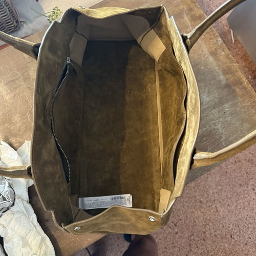 Zara beige hand bag castor leather like new