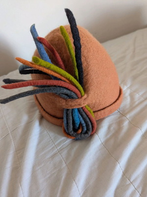 Wool handmade hat like new, multicolored