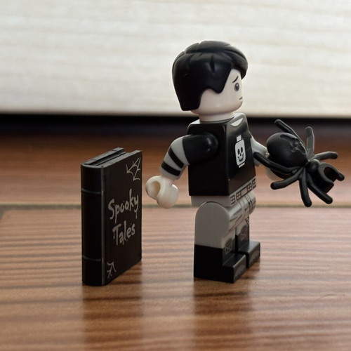 Spooky Boy Lego CMF Series 16 minifigure, complete set with accessories