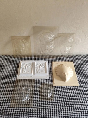 Plastic molds used, pack of 7 pieces for diy crafts
